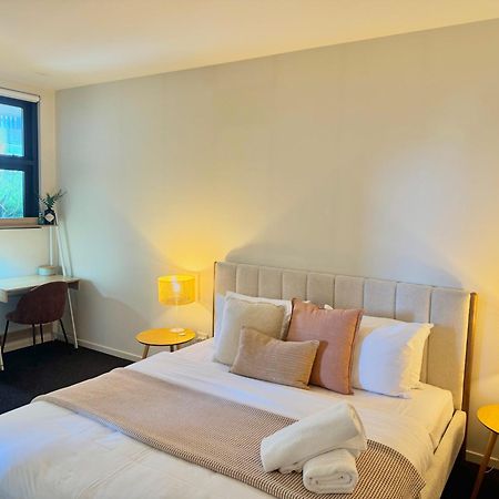 Harbour Towers, Newcastle'S Elite Apartment Stays, Free Parking & Tram Access Extérieur photo