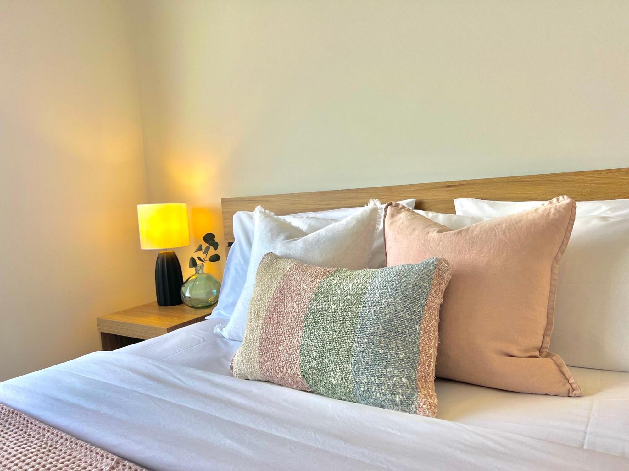 Harbour Towers, Newcastle'S Elite Apartment Stays, Free Parking & Tram Access Extérieur photo