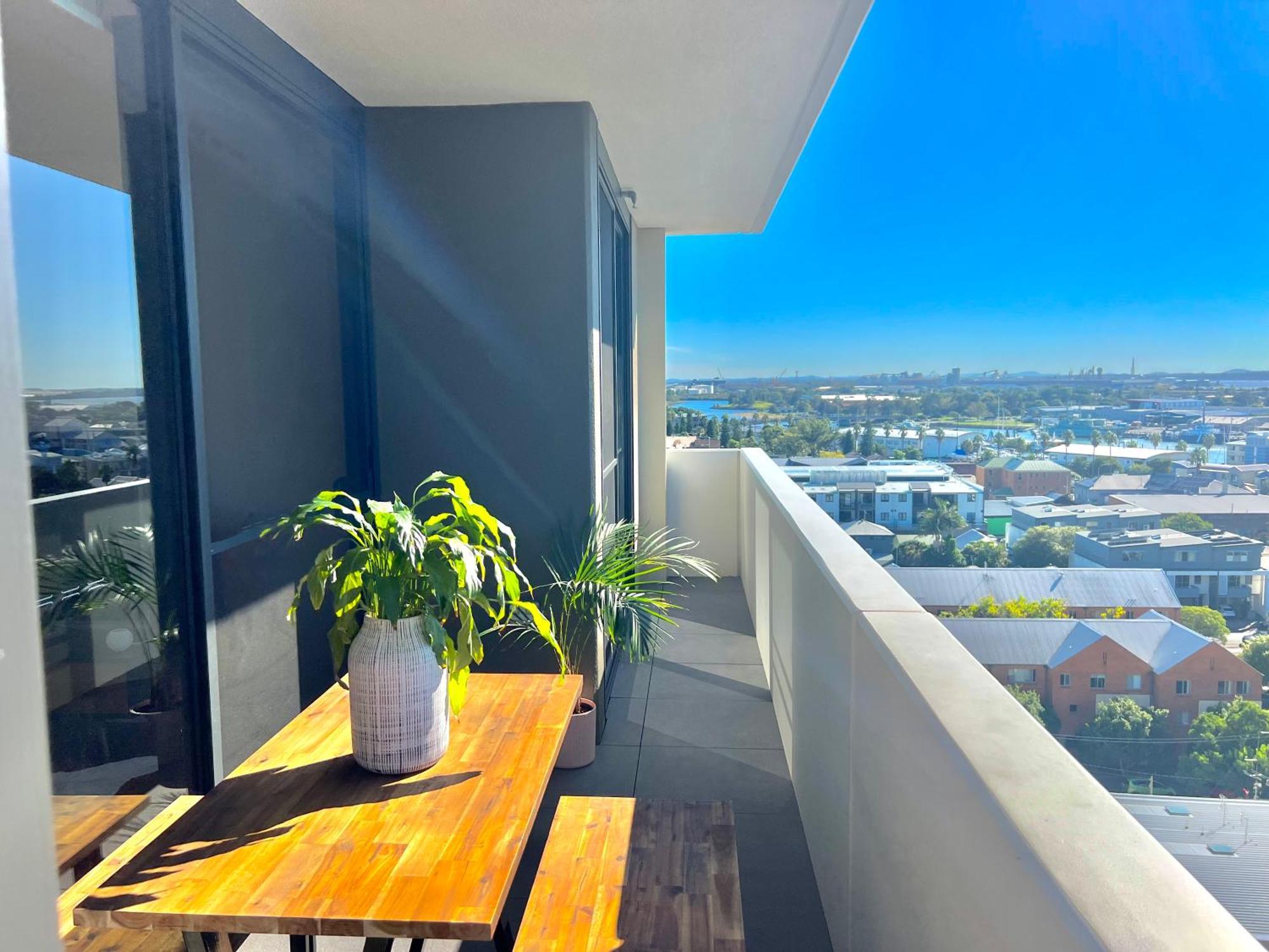Harbour Towers, Newcastle'S Elite Apartment Stays, Free Parking & Tram Access Extérieur photo