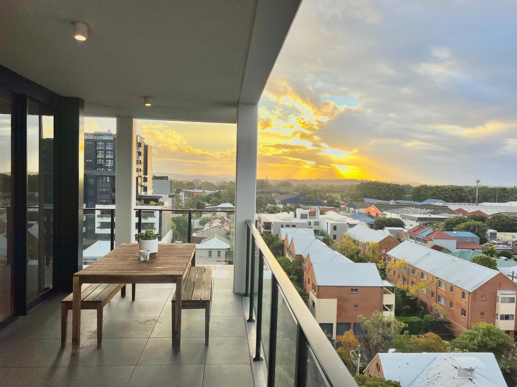 Harbour Towers, Newcastle'S Elite Apartment Stays, Free Parking & Tram Access Extérieur photo