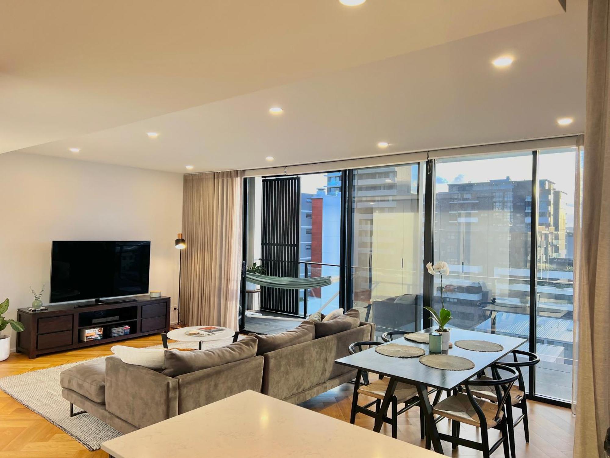 Harbour Towers, Newcastle'S Elite Apartment Stays, Free Parking & Tram Access Extérieur photo