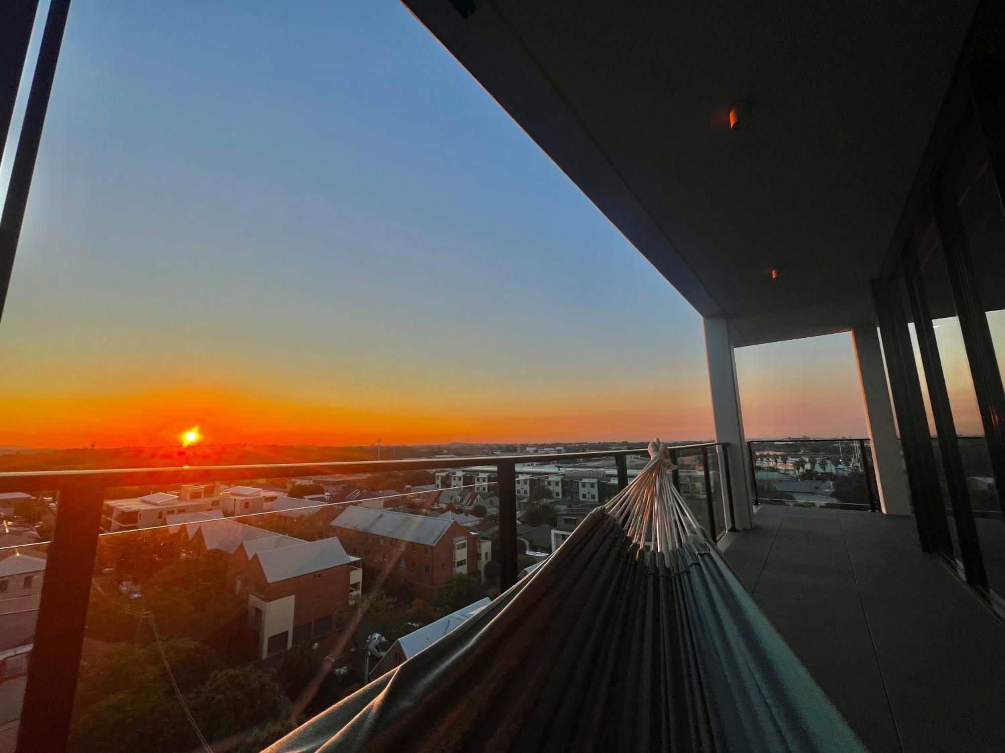 Harbour Towers, Newcastle'S Elite Apartment Stays, Free Parking & Tram Access Extérieur photo