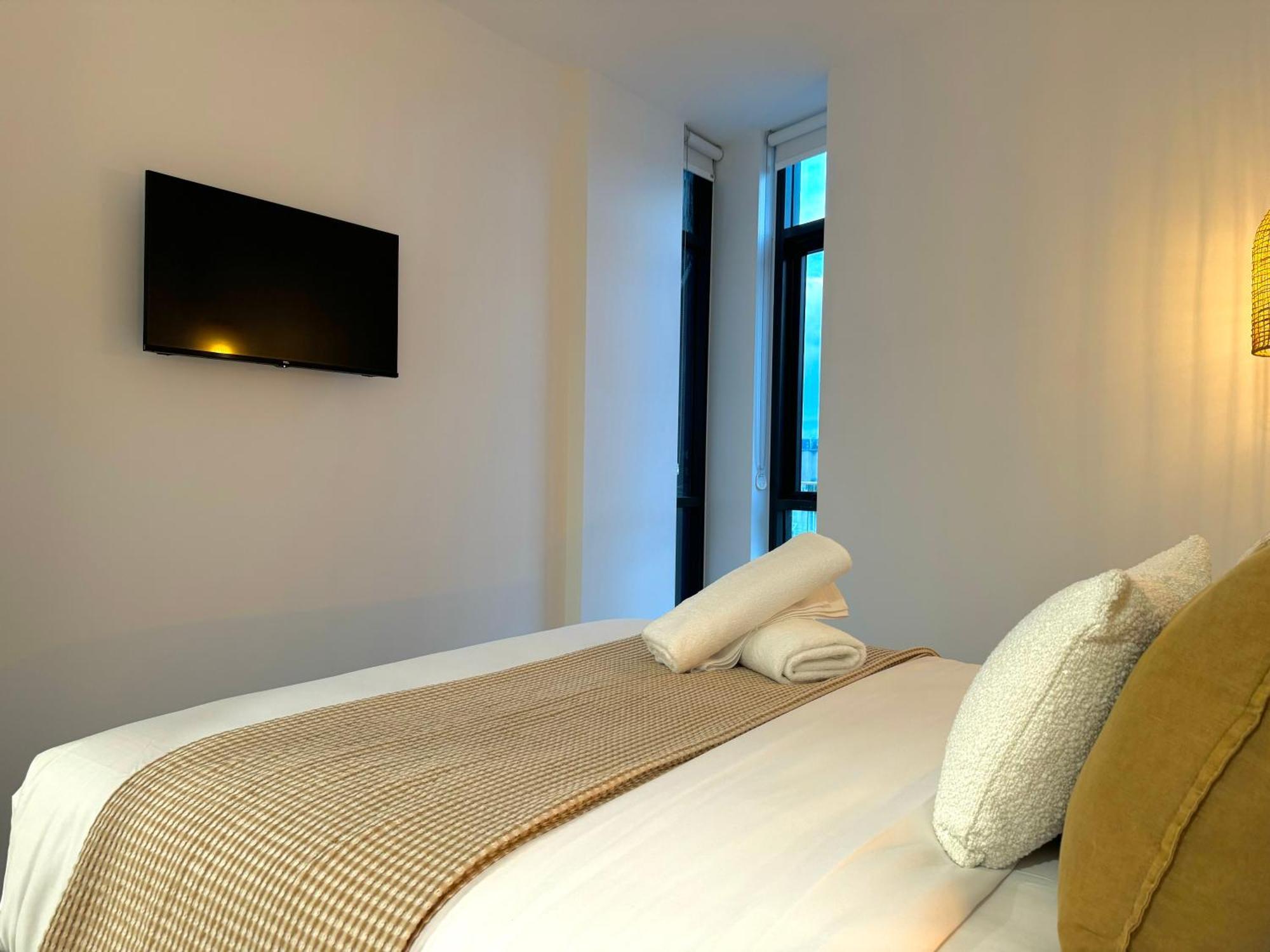 Harbour Towers, Newcastle'S Elite Apartment Stays, Free Parking & Tram Access Extérieur photo