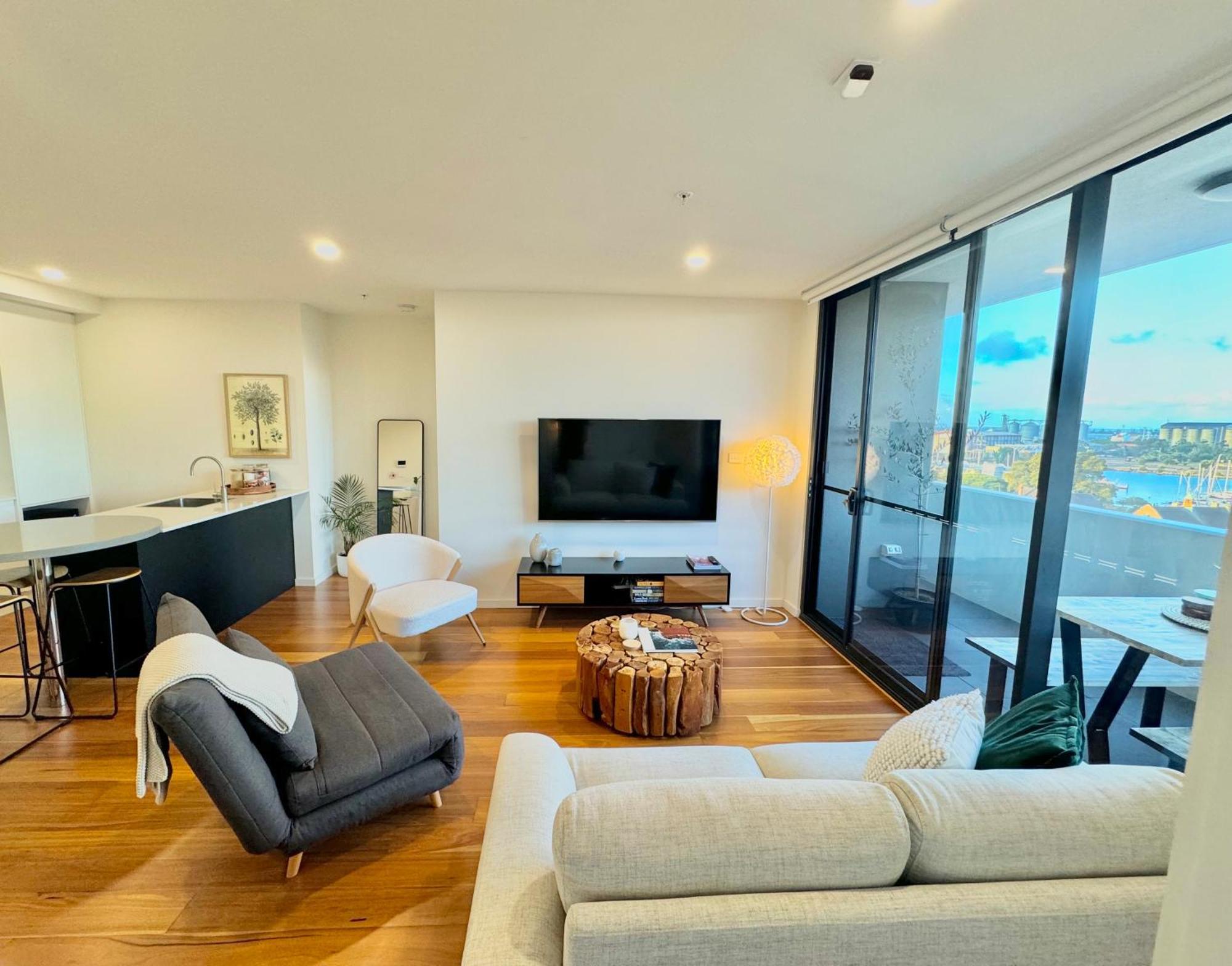 Harbour Towers, Newcastle'S Elite Apartment Stays, Free Parking & Tram Access Extérieur photo